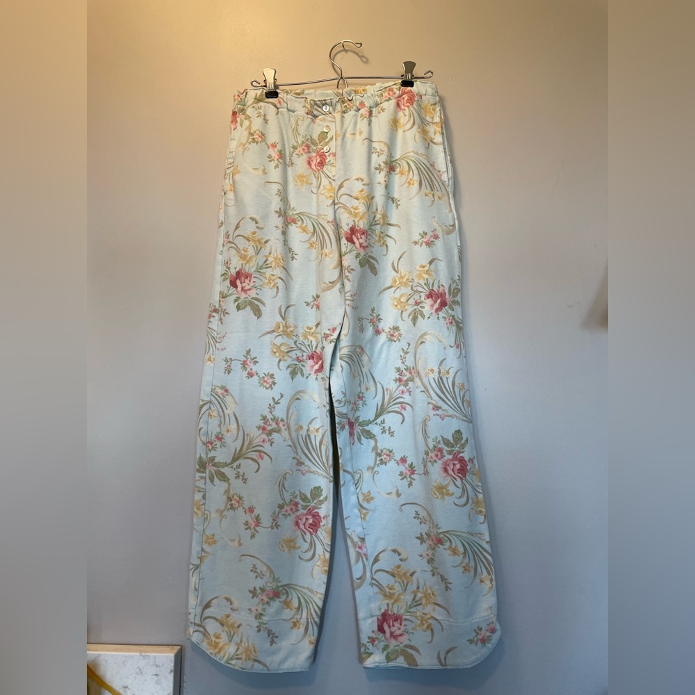 Floral sleepwear pants